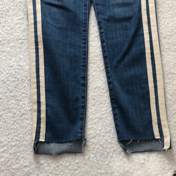 Loft Skinny Crop Size 6 - Picture 7 of 12